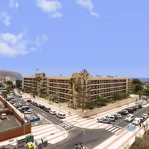 atico-cecilia-con-vistas-al-mar-en-los-cristianos.tenerifehoteles.net/